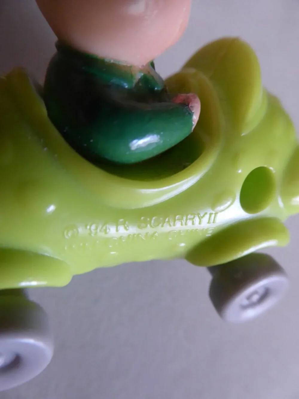 1994 McDONALDS HAPPY MEAL BUSY WORLD RICHARD SCARRY MR FUMBLE PIG PICKLE TOY CAR